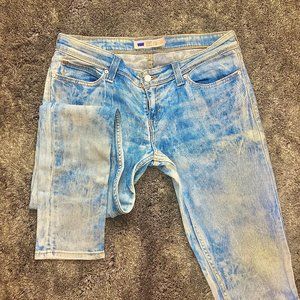 Levi's demi curve low rise skinny jeans